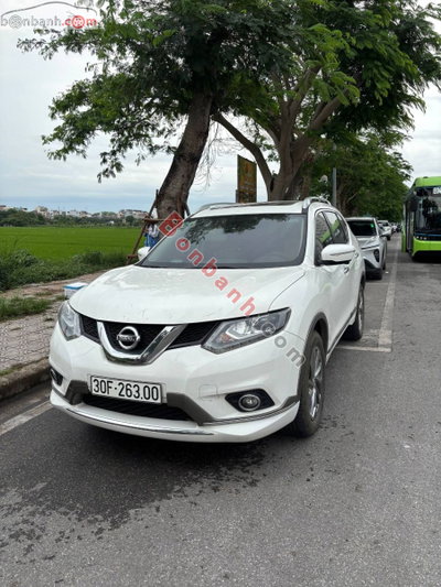 Xe Nissan X trail 2.5 SV 4WD Premium 2018