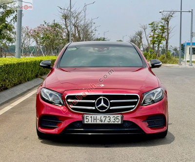 Xe Mercedes Benz E class E300 AMG 2020
