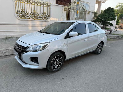 Mitsubishi Mirage Trắng Số sàn