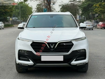 Xe VinFast Lux SA 2.0 Plus 2.0 AT 2021