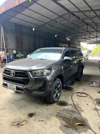 Toyota Hilux Xám 90000 km