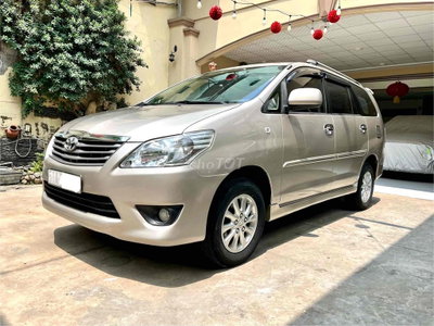 Toyota Innova 2.0G 2013. Tự động. Xe gia đình