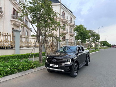Ford Ranger Wildtrak 2025 4000 km Đen