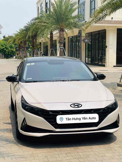 Hyundai Elantra 2024 1.6 18.000km Trắng