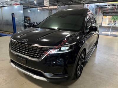 Xe Kia Carnival Royal 2.2D 2022