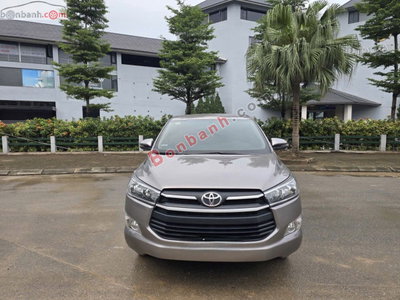 Xe Toyota Innova 2.0G 2019