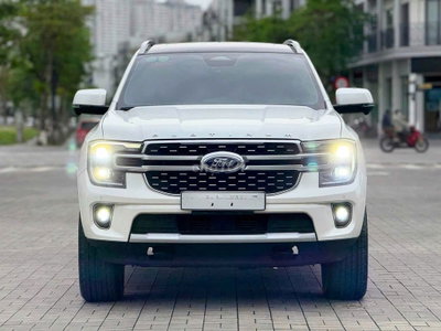 Ford Everest Platinium Cao Cấp 4x4 - 2025