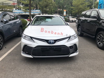 Xe Toyota Camry 2.5 HEV Top 2026