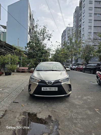 Toyota Vios 2022 Số sàn Vàng cát