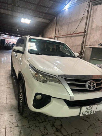 Toyota Fortuner 2017 Trắng
