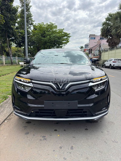 Vinfast VF8 Eco 2023 Đen- 52000 km