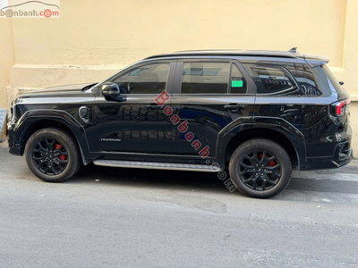 Xe Ford Everest Titanium 2.0L 4x2 AT 2025