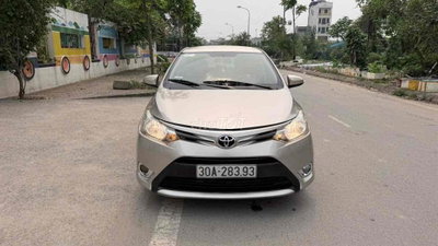 Toyota Vios 2014 Vàng cát