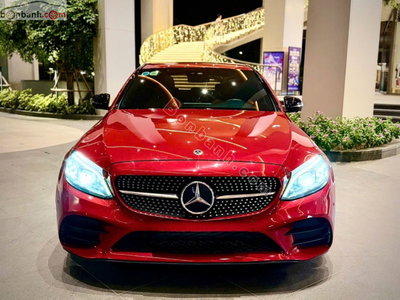 Xe Mercedes Benz C class C300 AMG 2019