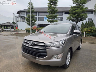 Xe Toyota Innova 2.0G 2019