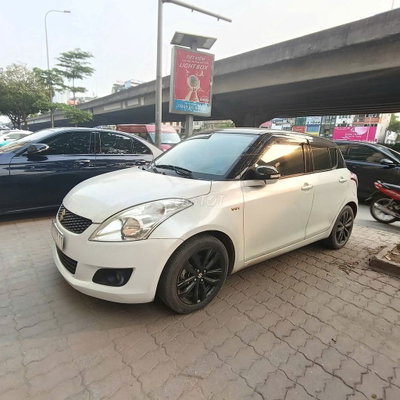 Suzuki Swift RS 2016 1.4 42979 km Trắng