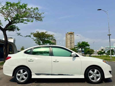 Hyundai Avante 2011 Trắng