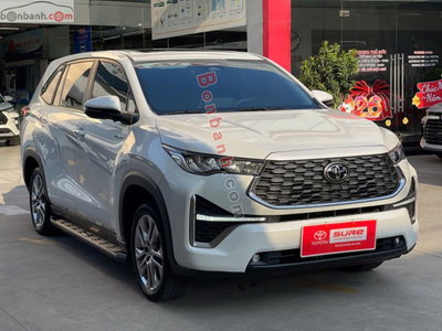 Xe Toyota Innova Cross HEV 2.0 CVT 2024