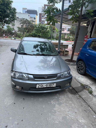 Mazda 323 2000 Xám