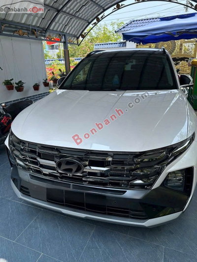 Xe Hyundai Tucson 1.6 AT Turbo HTRAC Đặc biệt 2026