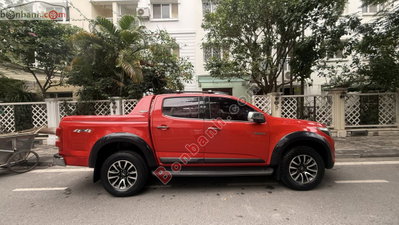 Xe Chevrolet Colorado High Country 2.8L 4x4 AT 2017
