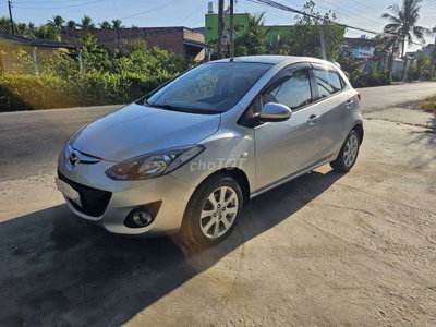 Mazda 2 2010 Số sàn 152.000 km Bạc