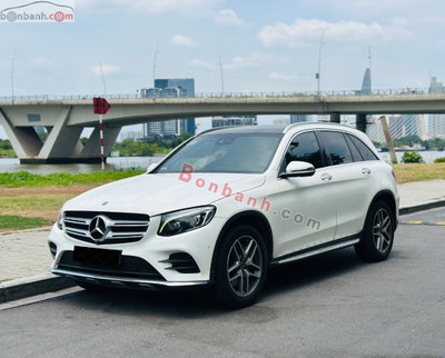 Xe Mercedes Benz GLC 300 4Matic 2018