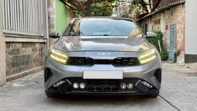 Kia K3 2022 1.6L 48.000 km Xám