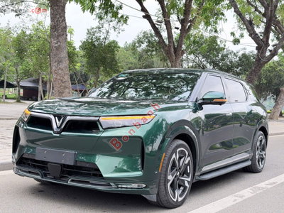 Xe VinFast VF9 Eco 6S SDI 2023