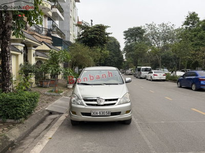 Xe Toyota Innova G 2008