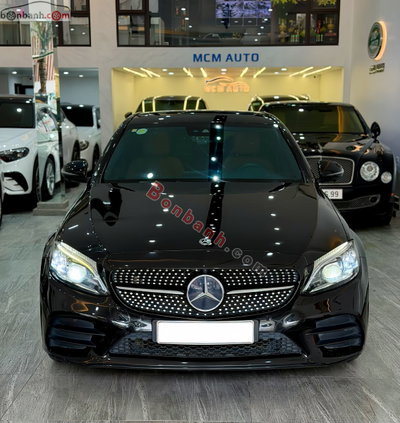 Xe Mercedes Benz C class C300 AMG 2019