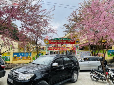 Xe Toyota Fortuner 2.5G 2011