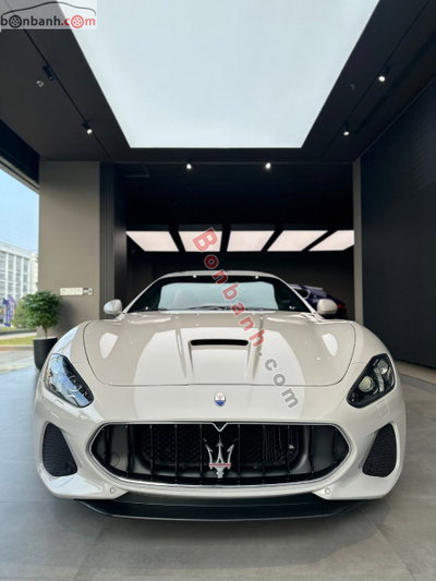 Xe Maserati GranTurismo MC Sport Line 4.7 AT 2019