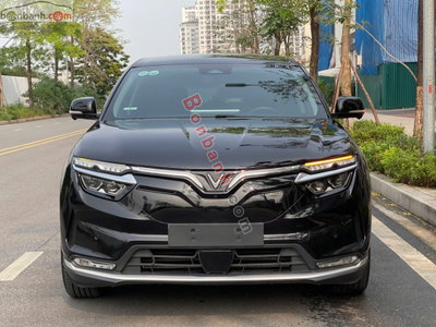 Xe VinFast VF8 Eco AWD 2024
