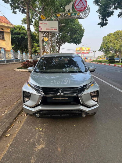 gd cần bán Mitsubishi Xpander 2019 Bạc nguyên zin