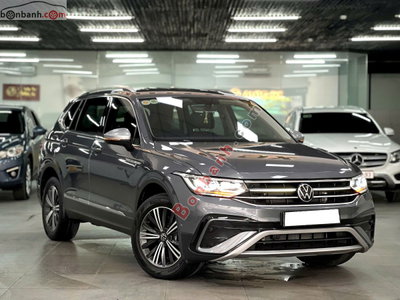 Xe Volkswagen Tiguan Allspace 2023