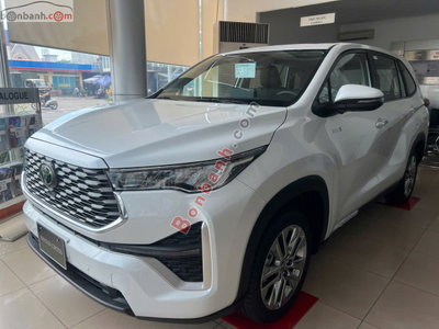 Xe Toyota Innova Cross HEV 2.0 CVT 2026