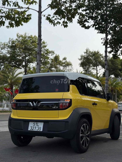Xe điện VinFast VF3 2024 Vàng