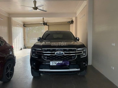Ford Everest Titanium 4x4 2023 Đen