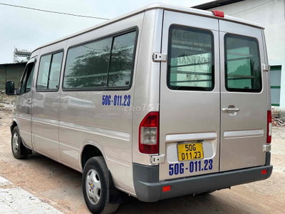 Mercedes-Benz Mec Van 6 chỗ 850kg