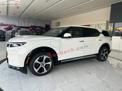 Xe VinFast VF9 Eco 2025