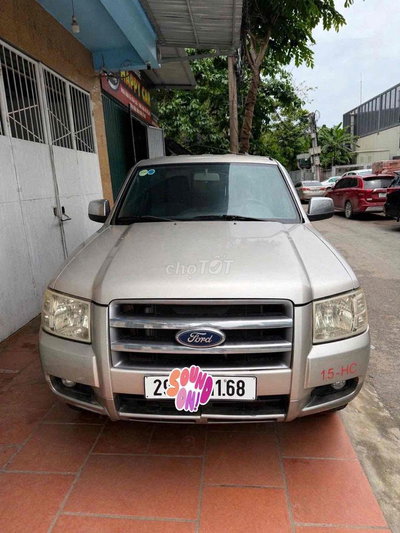 Ford Ranger Ghi cát