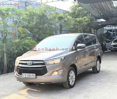 Xe Toyota Innova 2.0E 2018