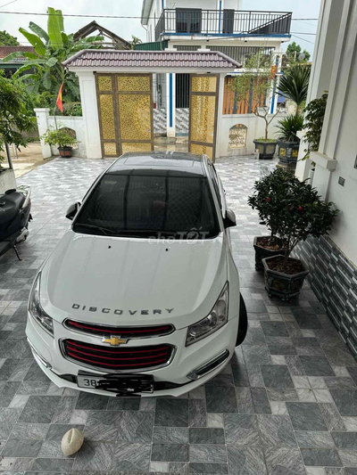 Chevrolet Cruze Trắng Tự động