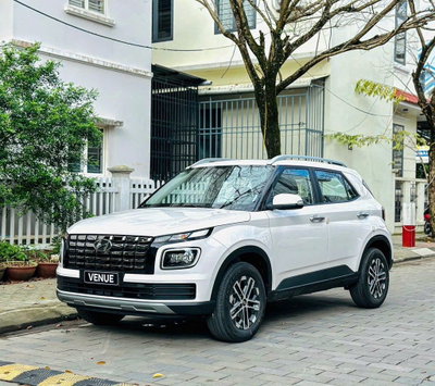 Chỉ từ 100 triệu sở hữu xe gầm cao Hyundai Venue