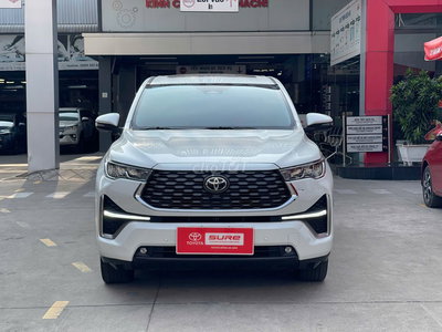 Toyota Innova Cross Hybrid 2024 Trắng 38.755km