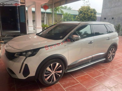Xe Peugeot 5008 GT 1.6 AT 2024