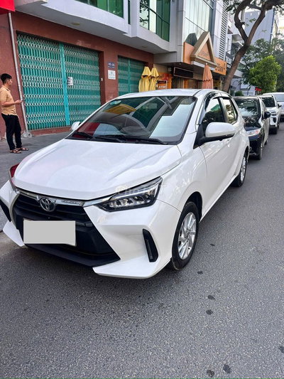 TOYOTA WIGO 1.2 AT 2024 XE GIA ĐÌNH LƯỚT VAY 70%