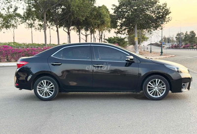 Toyota Altis 2016 1.8G CVT Đen 68.000 km