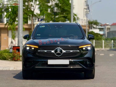 Xe Mercedes Benz GLC 300 4Matic 2023
